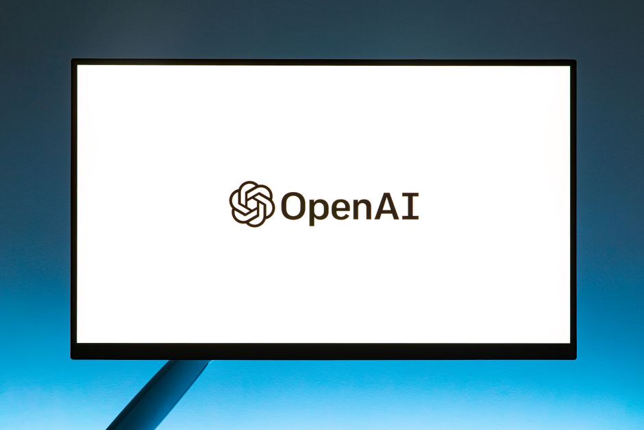 Công ty ứng dụng AI và SEO multimedia